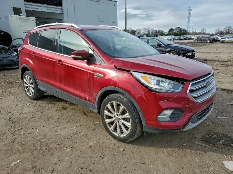 2017 FORD ESCAPE TITANIUM  