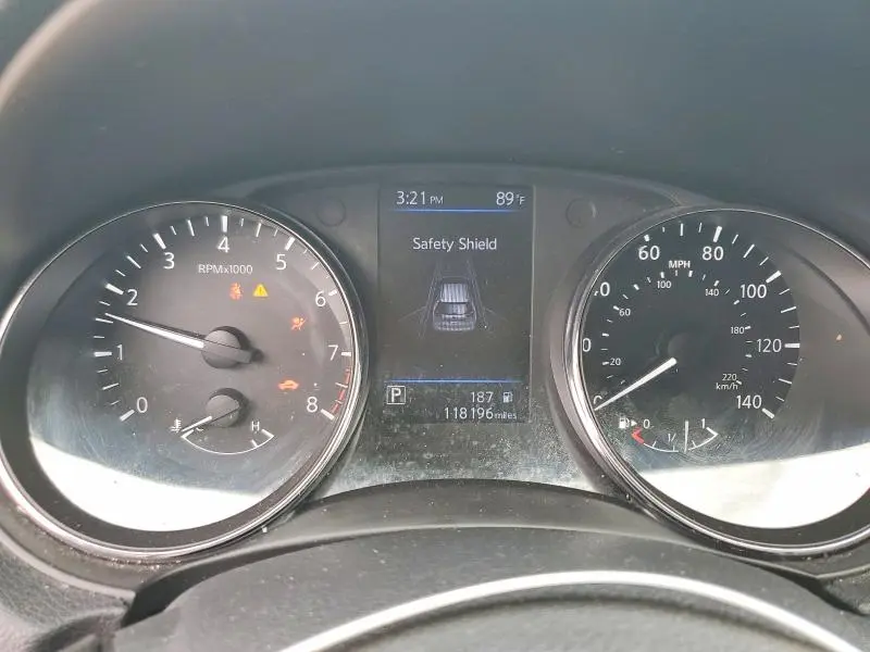 2018 NISSAN ROGUE SL  