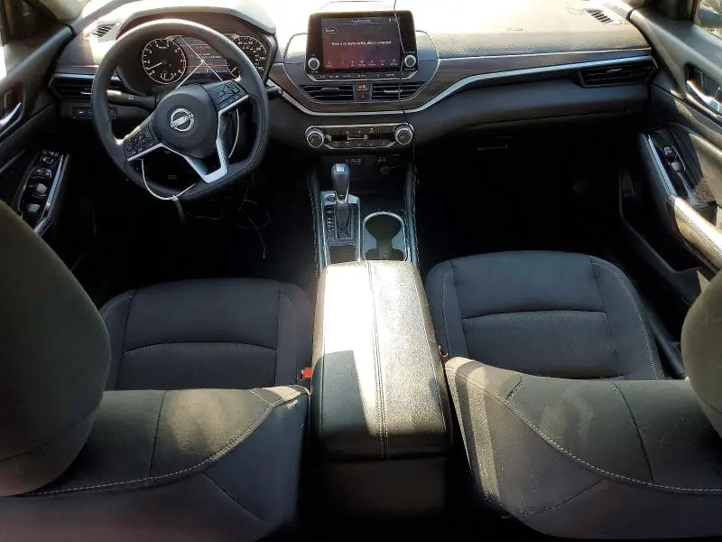 2023 NISSAN ALTIMA SV  