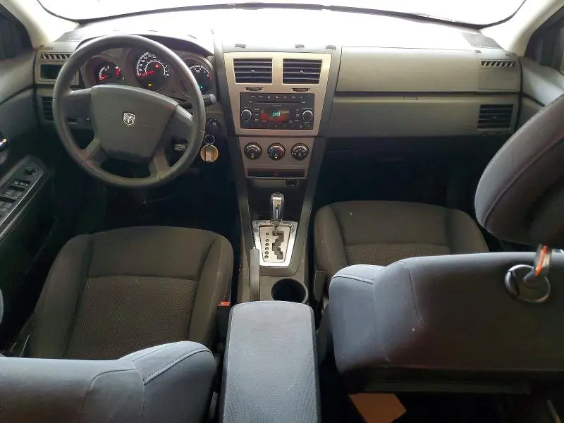 2010 DODGE AVENGER SE  
