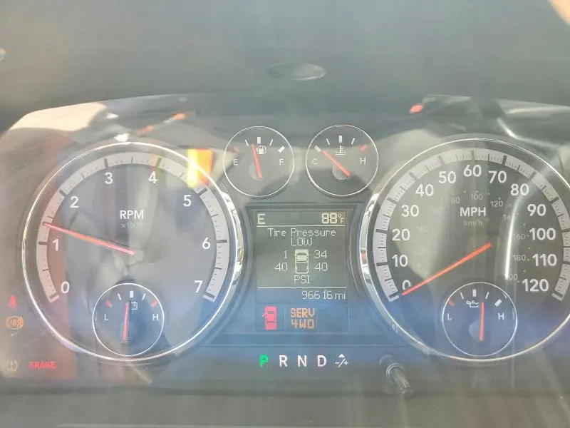 2012 DODGE RAM 1500 SLT  