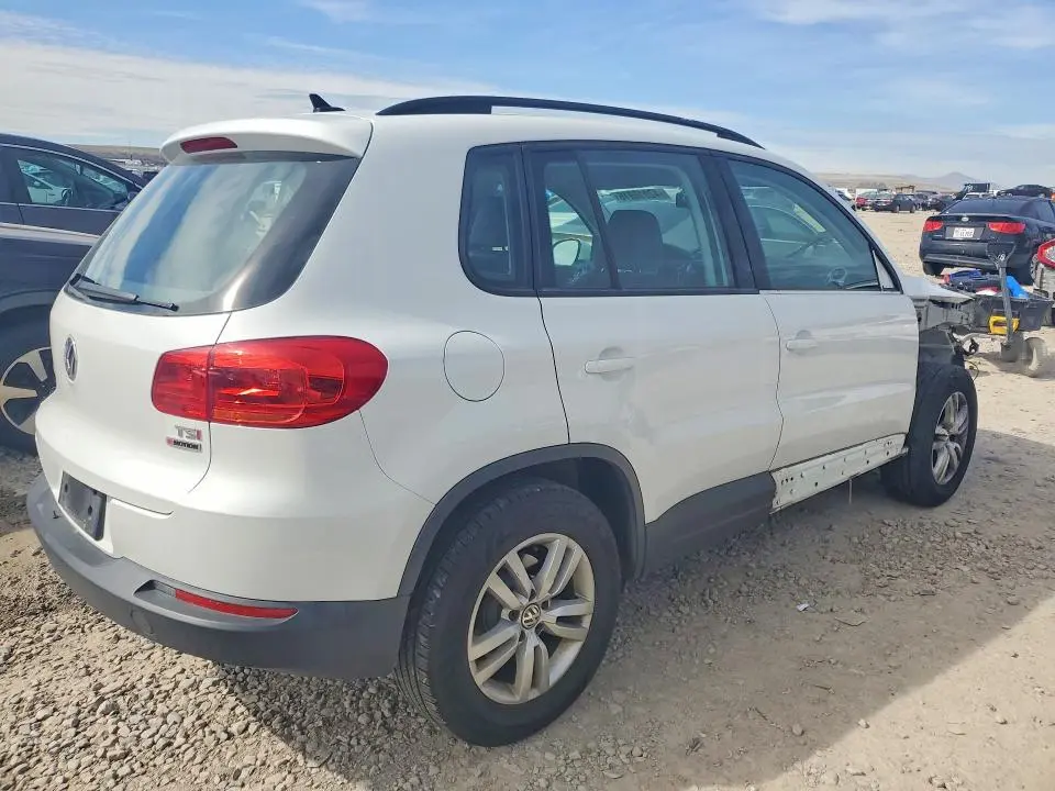 2017 VOLKSWAGEN TIGUAN S  