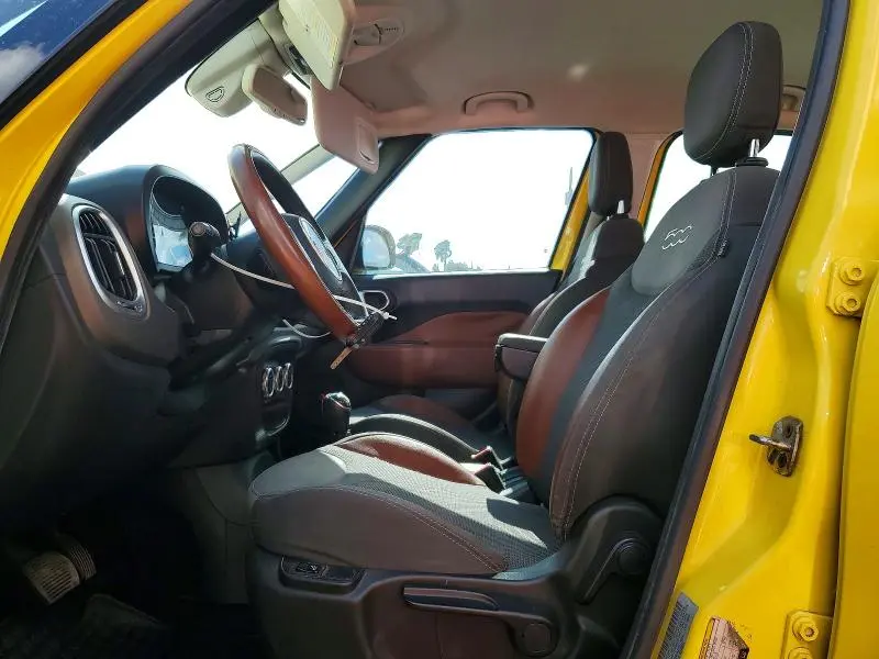 2014 FIAT 500L TREKKING  