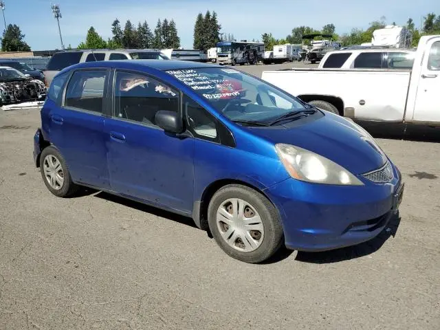 2010 HONDA FIT   