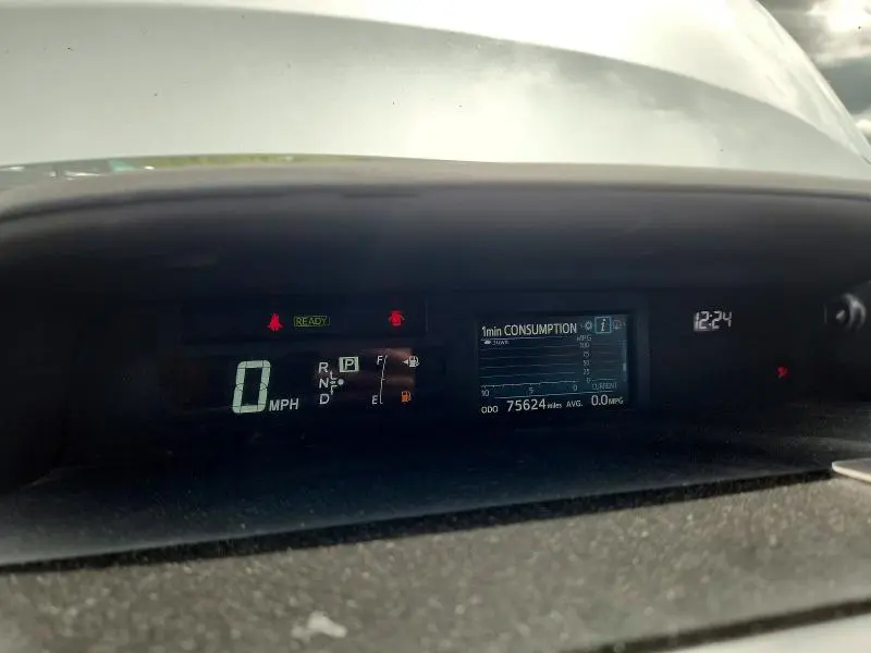 2017 TOYOTA PRIUS V FIVE  
