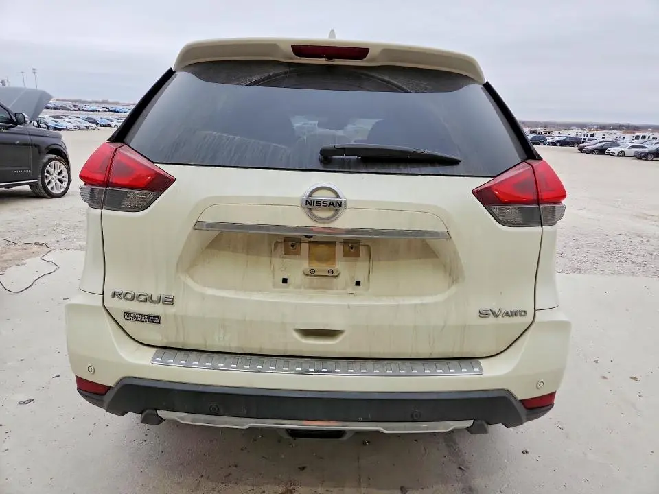 2020 NISSAN ROGUE SV  