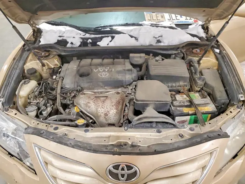 2010 TOYOTA CAMRY BASE  