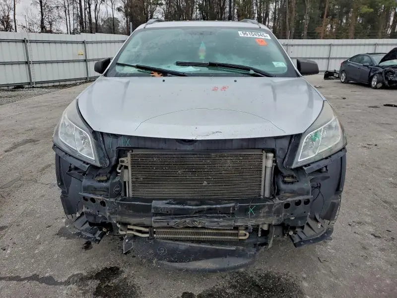 2017 CHEVROLET TRAVERSE LS  