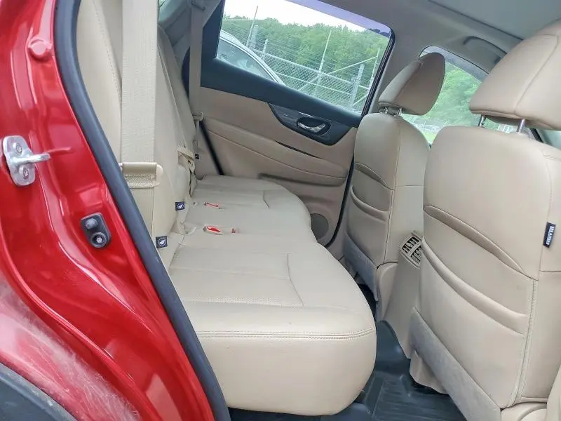 2016 NISSAN ROGUE SL  