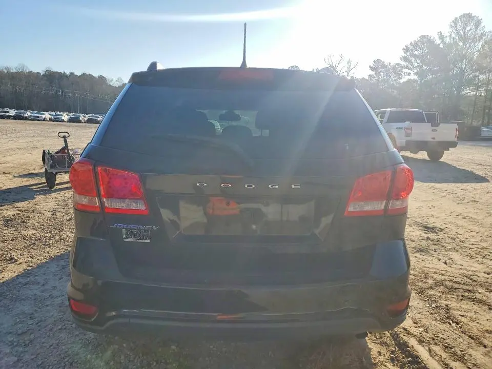 2019 DODGE JOURNEY SE  