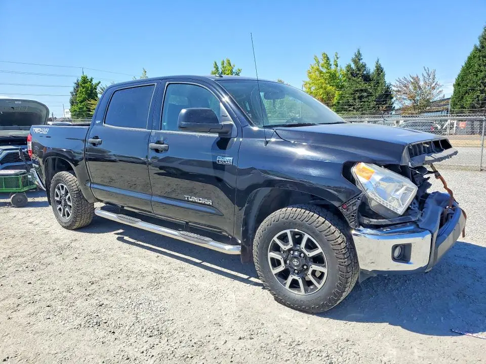 2017 TOYOTA TUNDRA SR5  