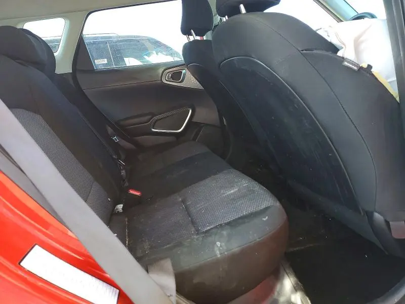 2022 KIA SOUL LX  