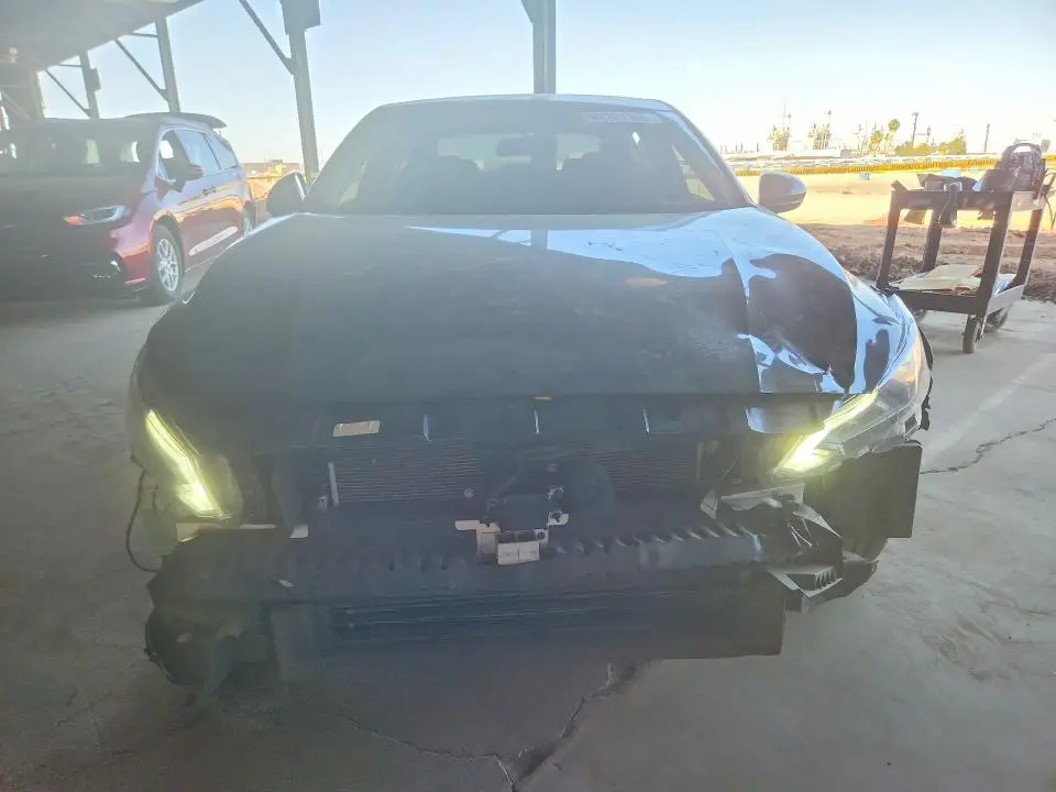 2022 NISSAN ALTIMA SV  