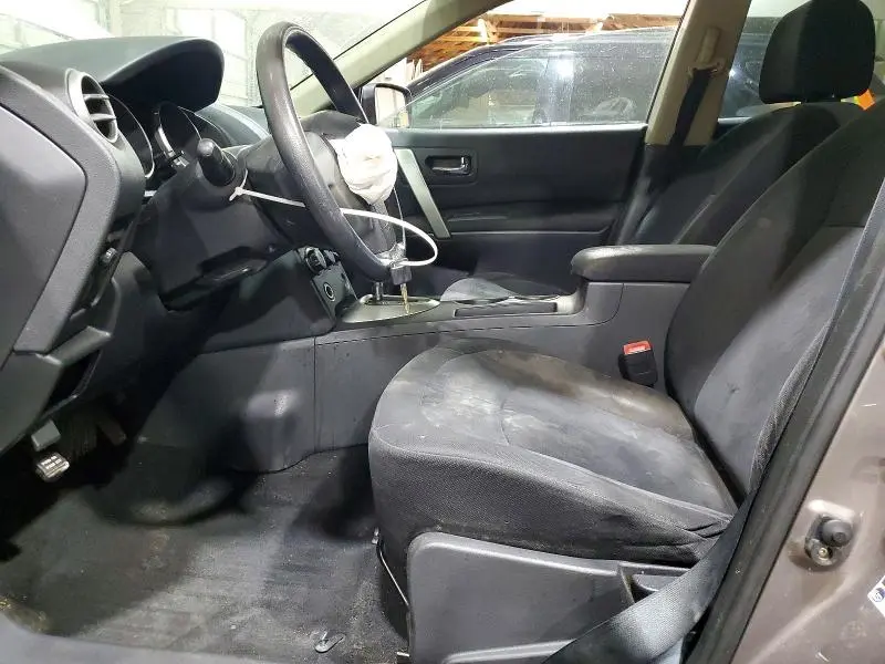 2010 NISSAN ROGUE SL  