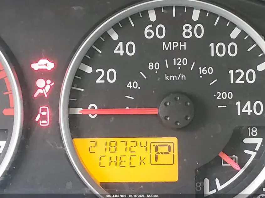2011 NISSAN PATHFINDER SILVER
