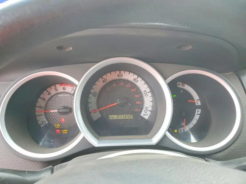 2011 TOYOTA TACOMA PRERUNNER V6  