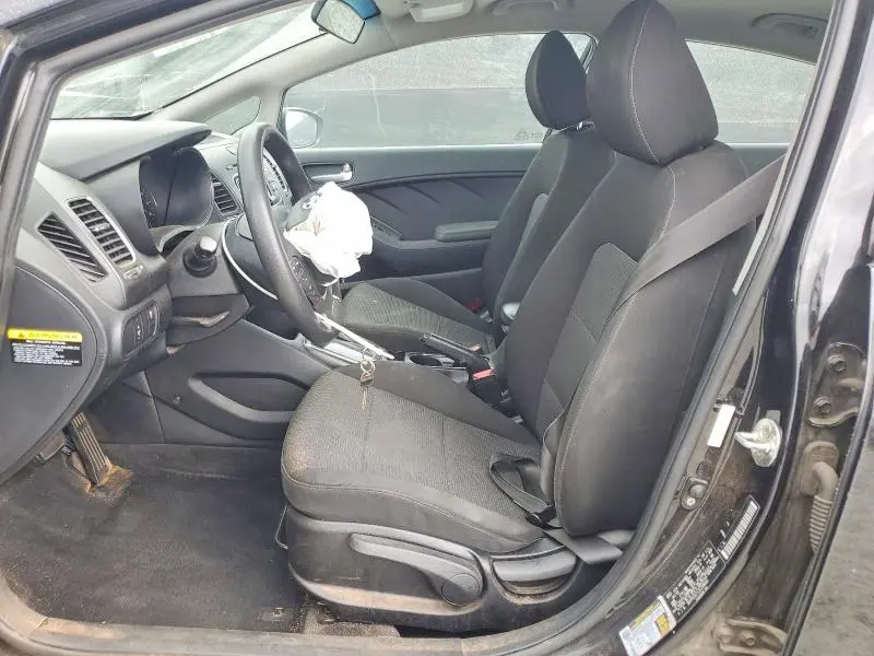 2018 KIA FORTE LX  