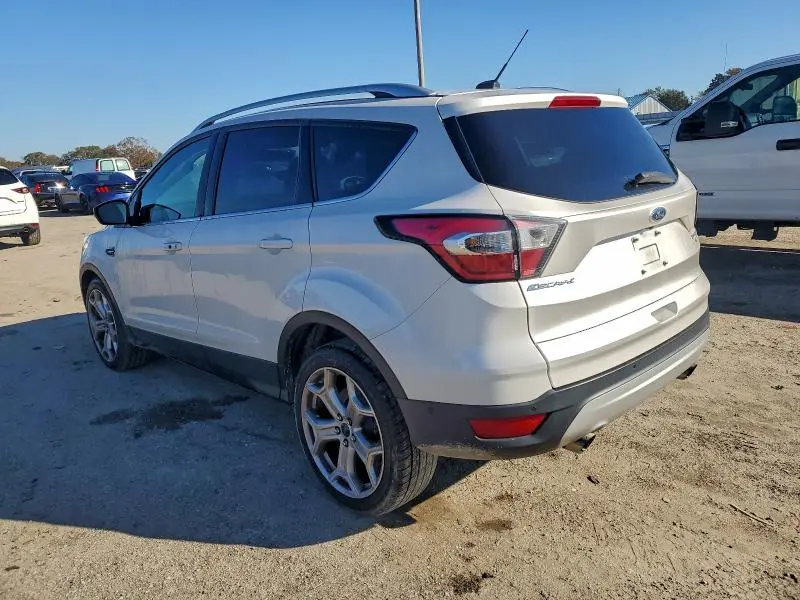 2017 FORD ESCAPE TITANIUM  