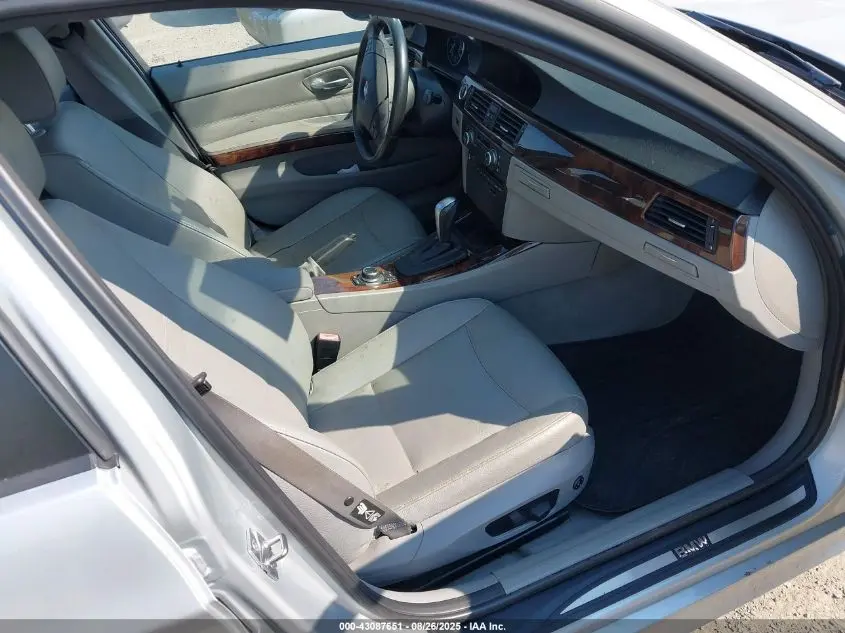 2011 BMW 328I  