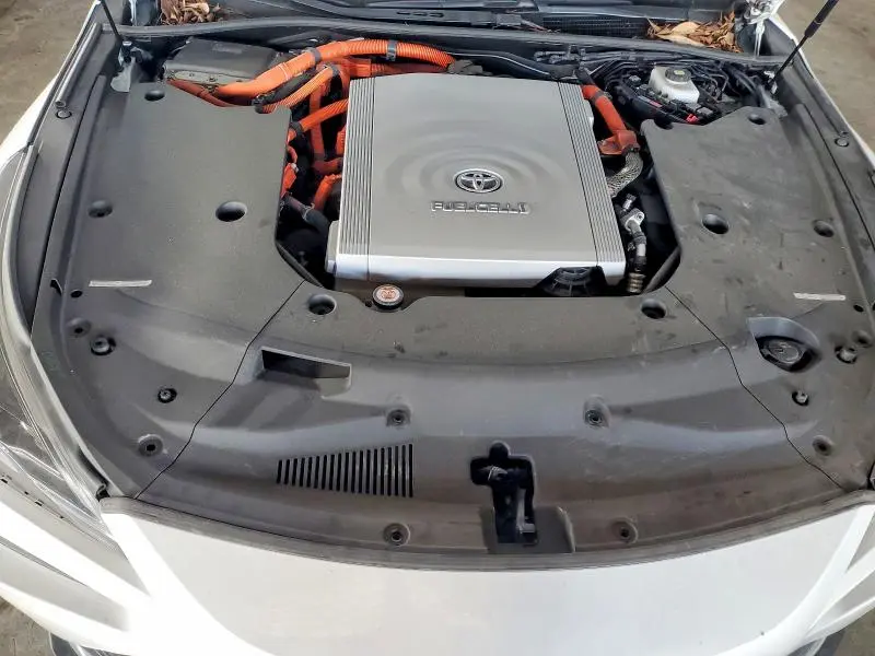 2022 TOYOTA MIRAI LE  
