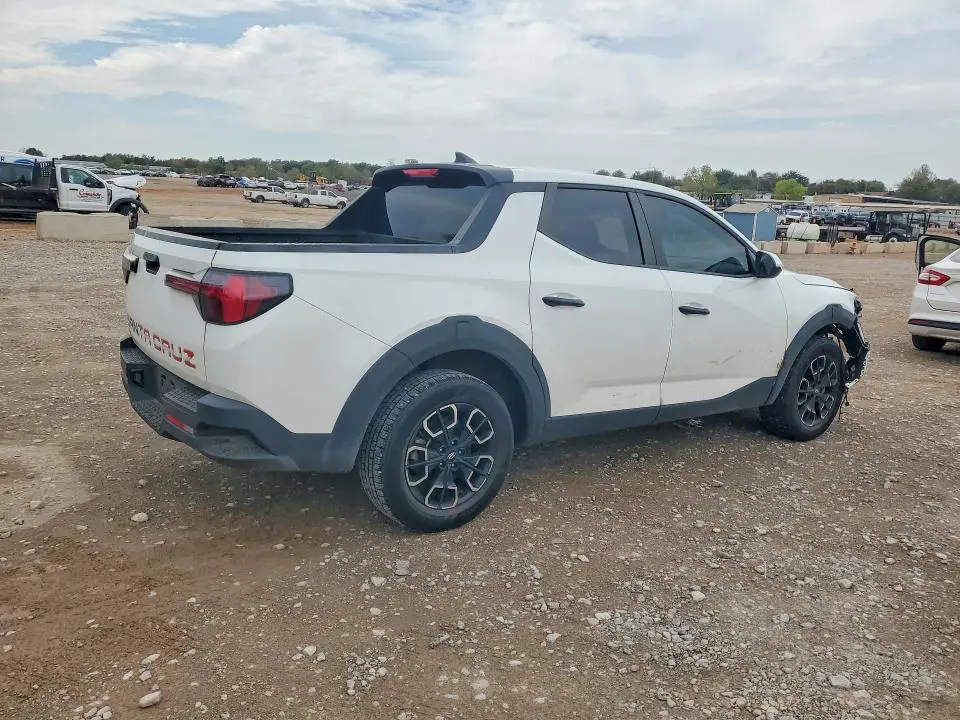2024 HYUNDAI SANTA CRUZ SE  