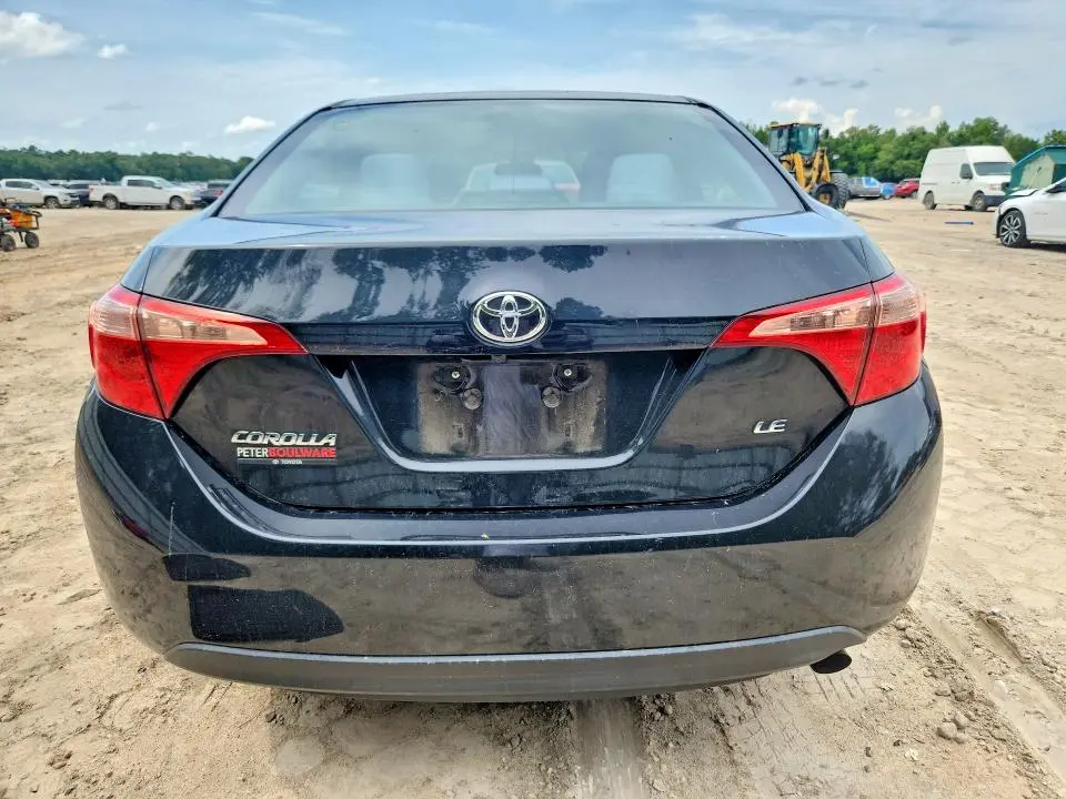 2017 TOYOTA COROLLA LE  