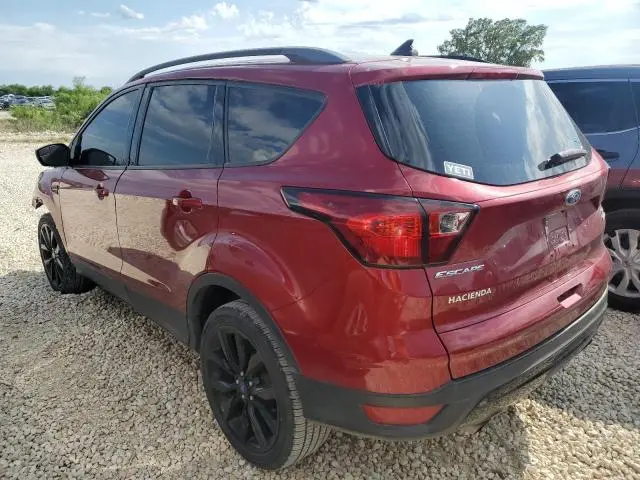 2019 FORD ESCAPE SE  
