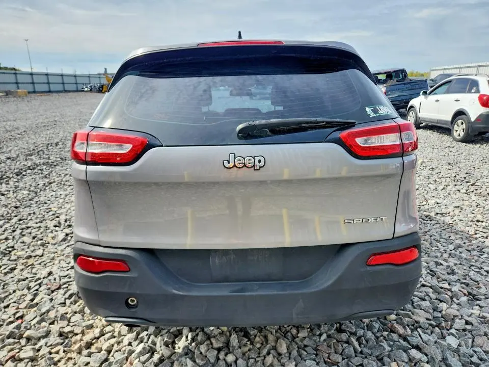 2015 JEEP CHEROKEE SPORT  