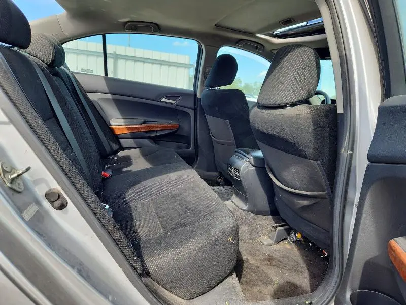 2011 HONDA ACCORD EX  