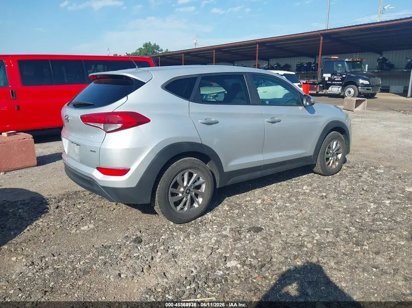 2018 HYUNDAI TUCSON SE