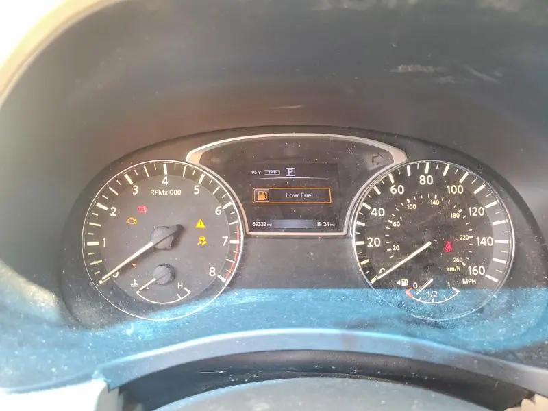 2016 NISSAN PATHFINDER SV  