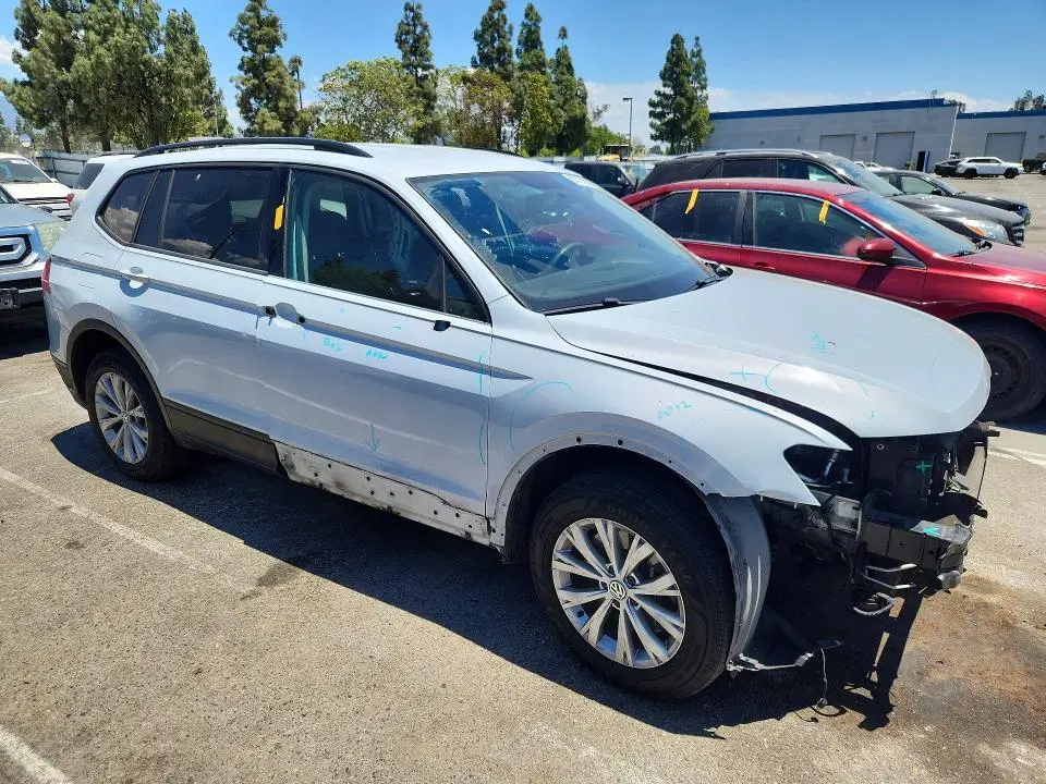 2018 VOLKSWAGEN TIGUAN S  