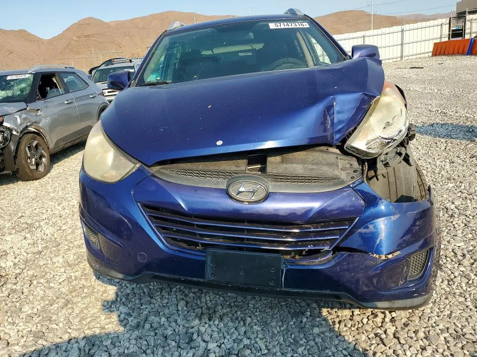 2011 HYUNDAI TUCSON GLS  