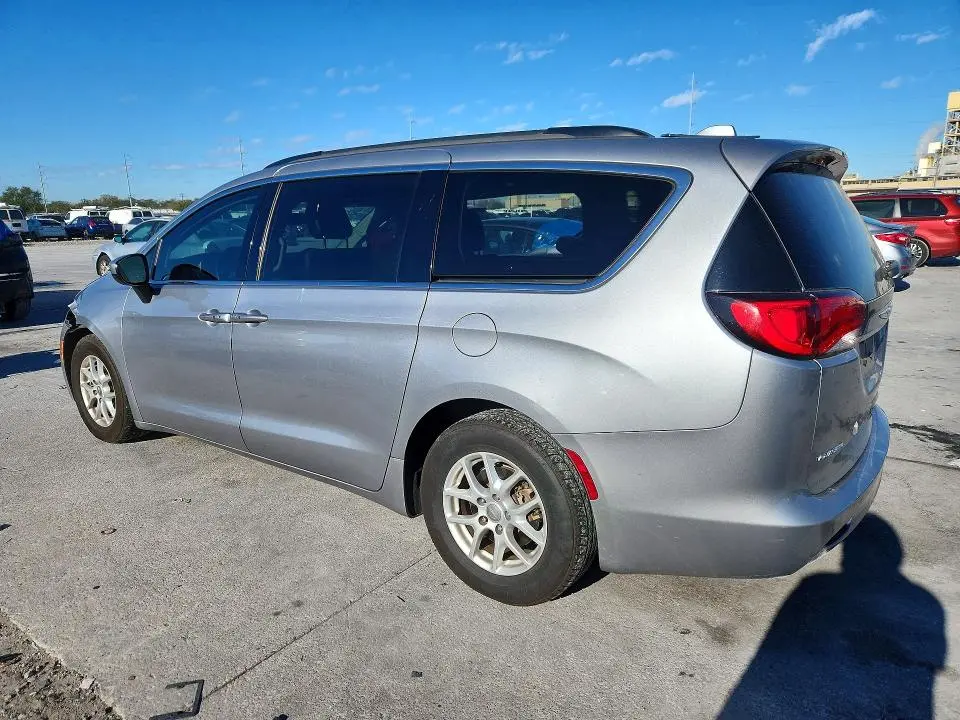 2020 CHRYSLER VOYAGER LXI  
