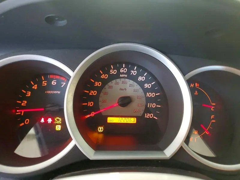 2010 TOYOTA TACOMA BASE  