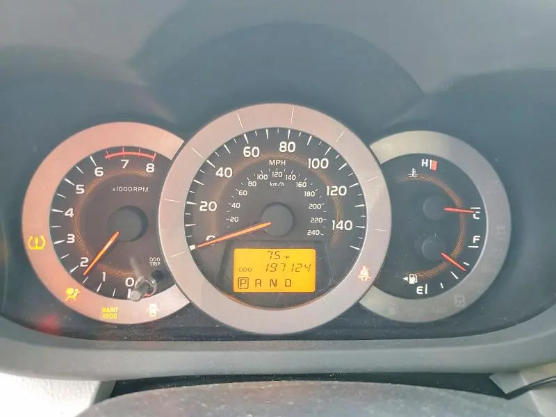 2011 TOYOTA RAV4 BASE  