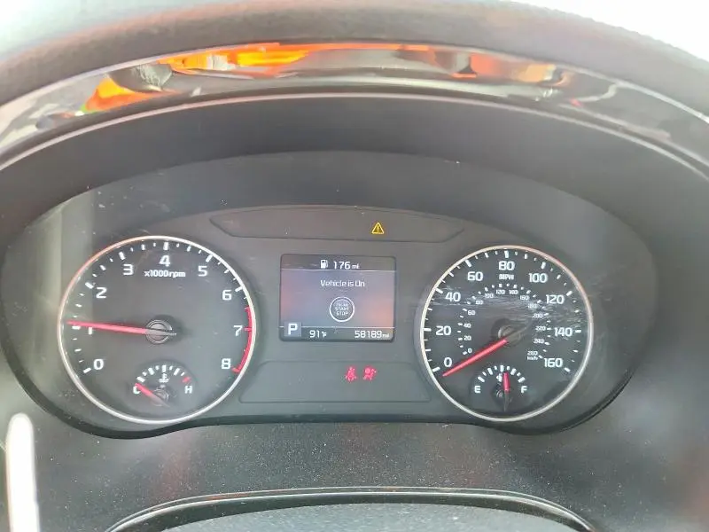 2022 KIA SELTOS EX  