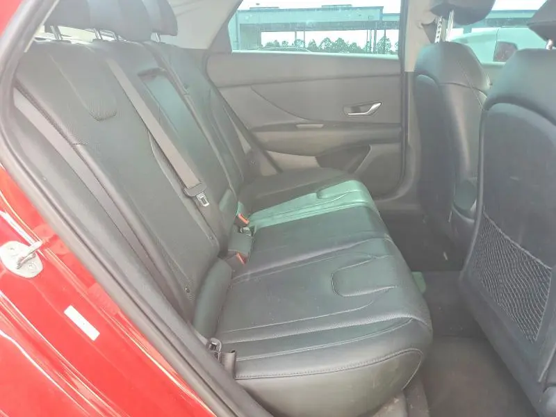 2022 HYUNDAI ELANTRA LIMITED  