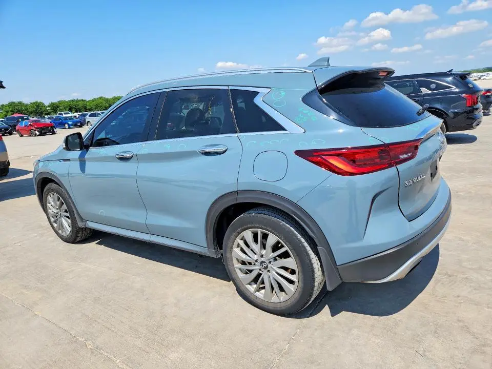 2024 INFINITI QX50 LUXE  