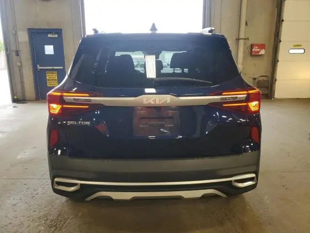 2022 KIA SELTOS EX  