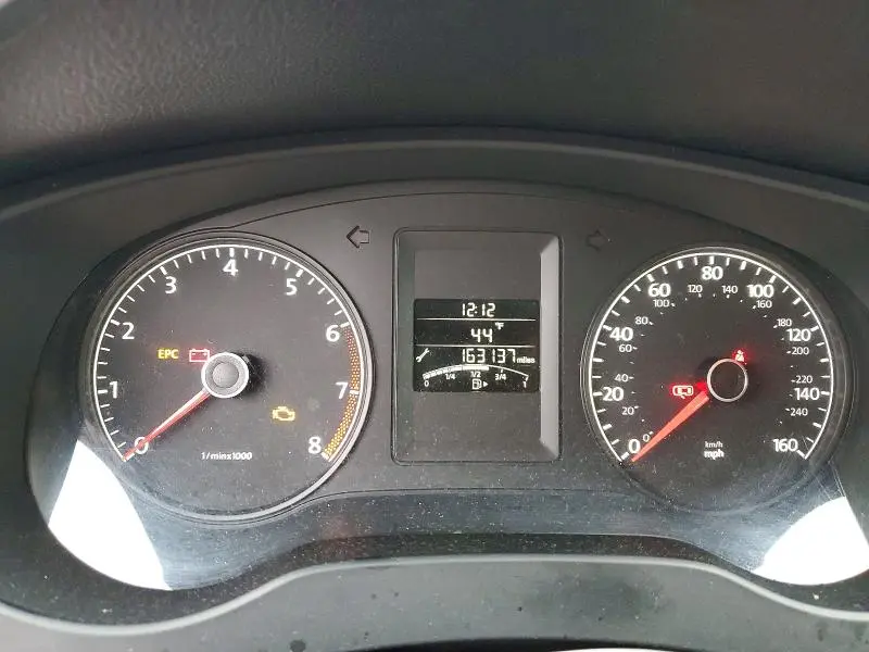 2014 VOLKSWAGEN JETTA BASE  