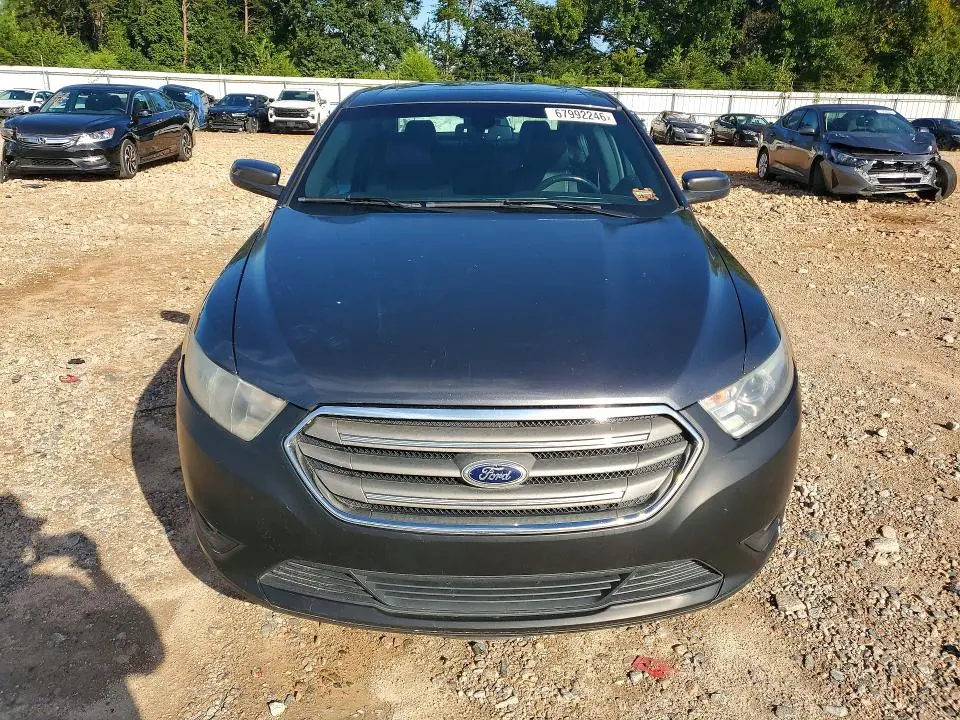 2016 FORD TAURUS SEL  