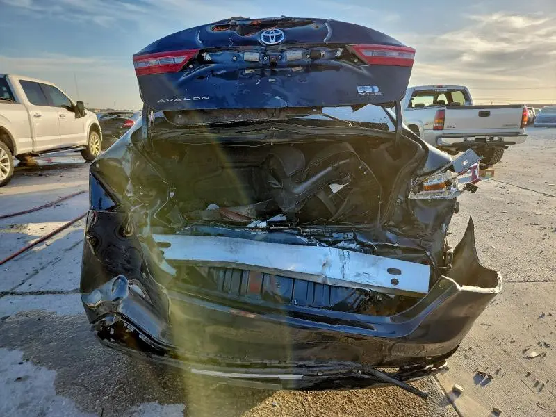 2016 TOYOTA AVALON HYBRID  