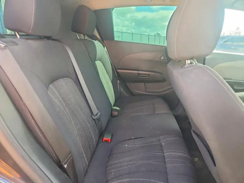 2014 CHEVROLET SONIC LT  