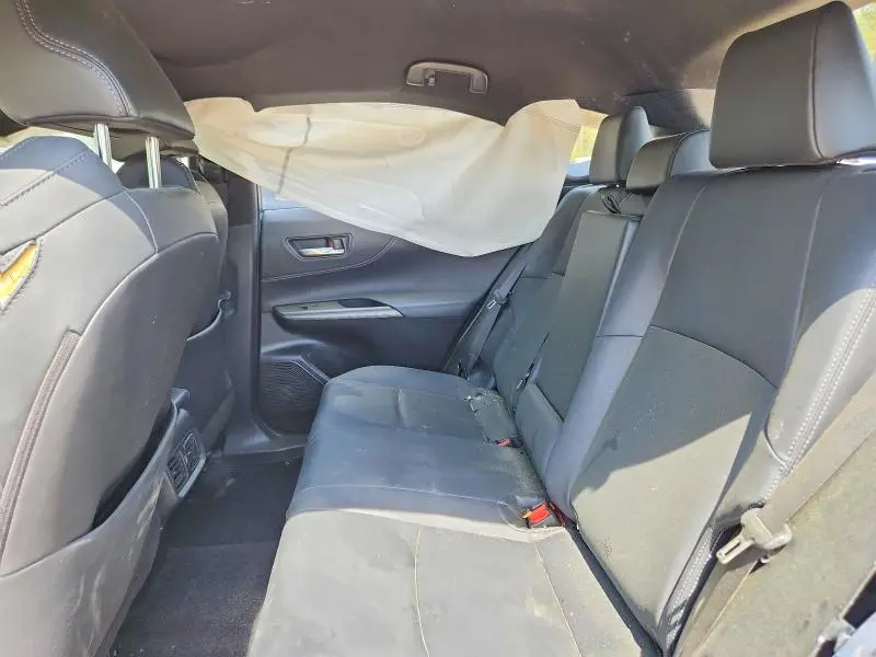 2024 TOYOTA VENZA XLE  