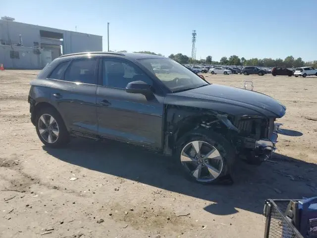 2025 AUDI Q5 PREMIUM 40  