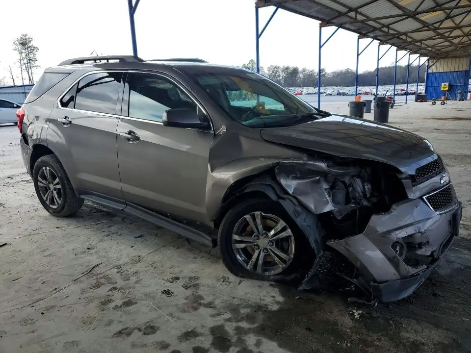2010 CHEVROLET EQUINOX LT  
