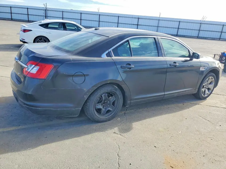 2010 FORD TAURUS SEL  