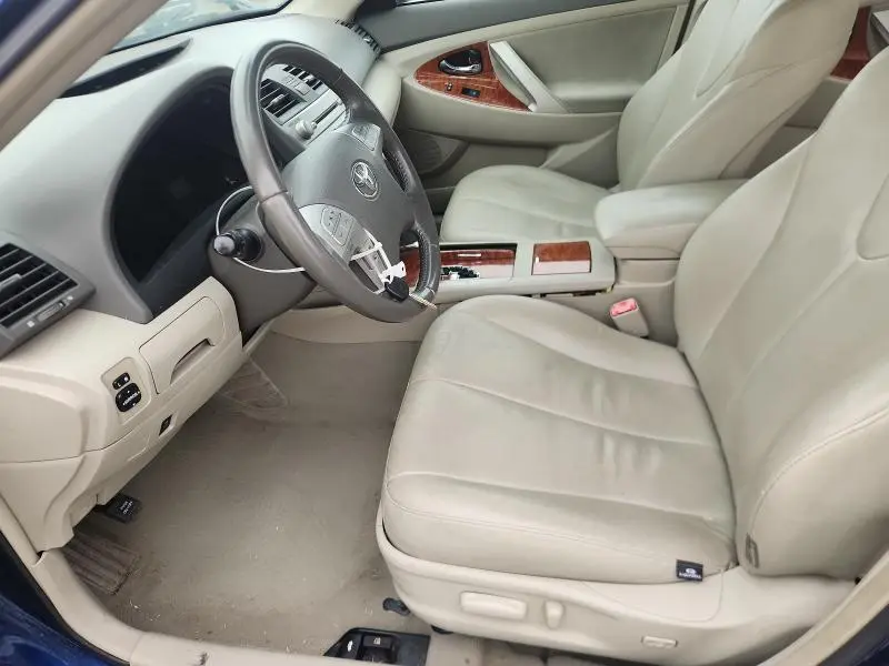 2010 TOYOTA CAMRY BASE  