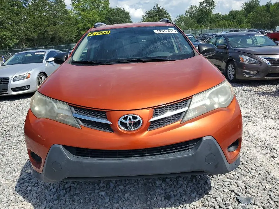 2015 TOYOTA RAV4 LE  